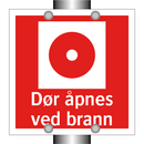 Dør åpnes ved brann