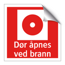 Dør åpnes ved brann