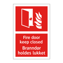 Fire door keep closed Branndør holdes lukket