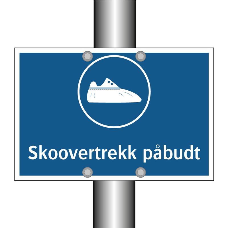 Skoovertrekk påbudt