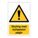 Skyting med boltepistol pågår