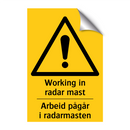 Working in radar mast Arbeid pågår i radarmasten